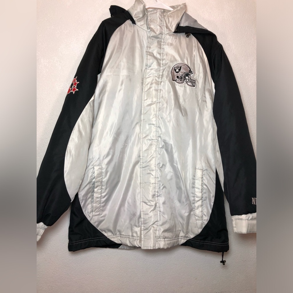 Las Vegas Raiders NFL jacket size XL